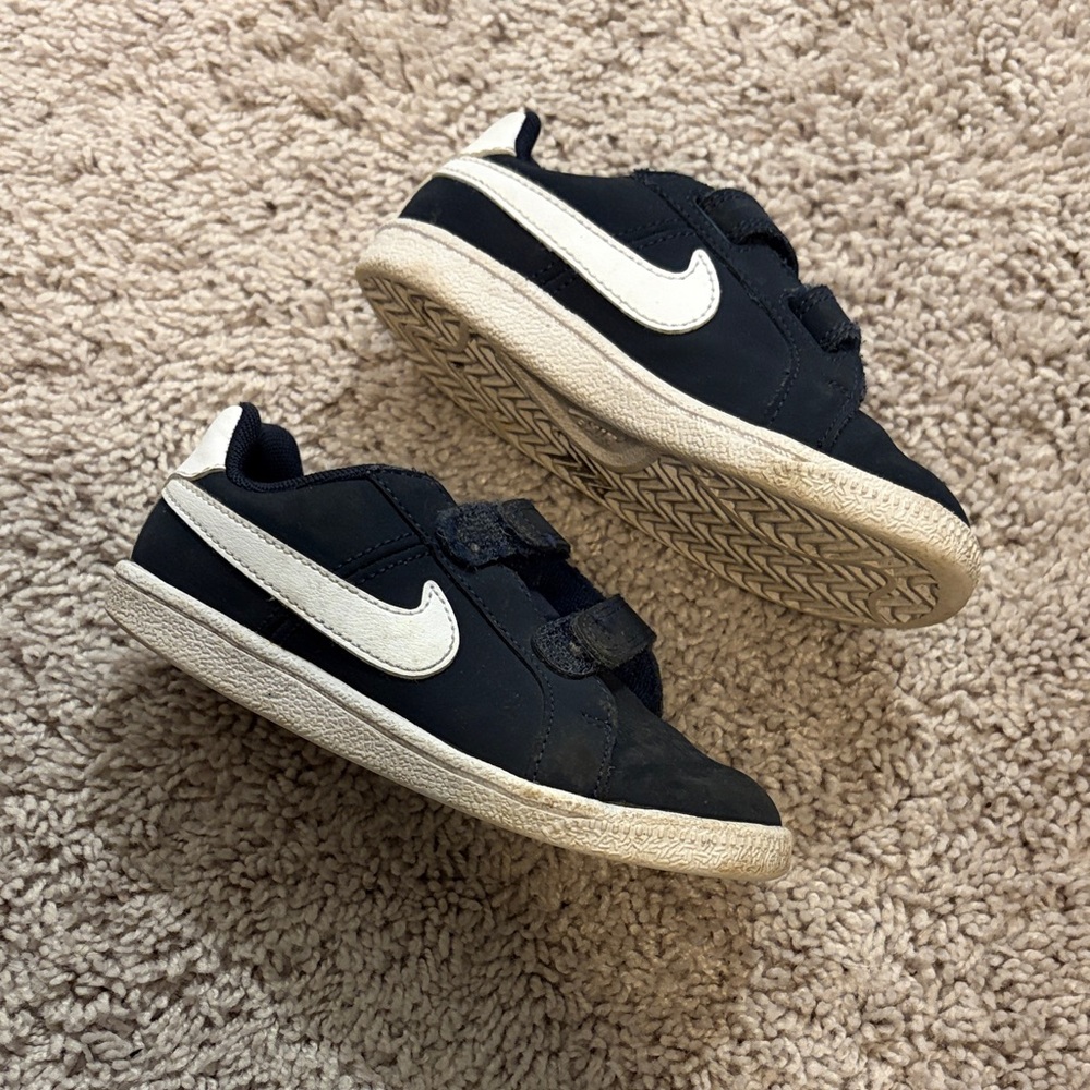 Nike courts
